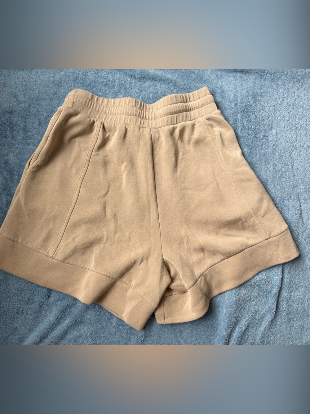 Varley Alder Sweat Shorts - Picture 3 of 9